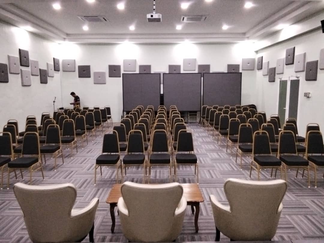 BILIK SEMINAR MAJLIS DAERAH PERAK TENGAH