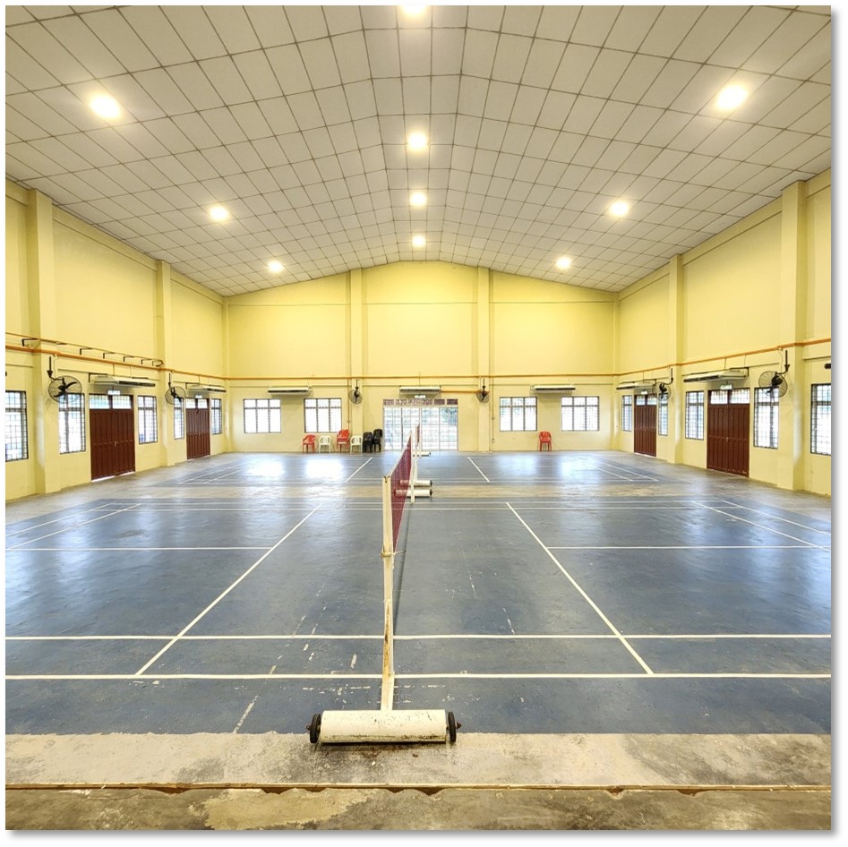 GELANGGANG BADMINTON 2 (DEWAN MDTM TROLAK PEKAN)