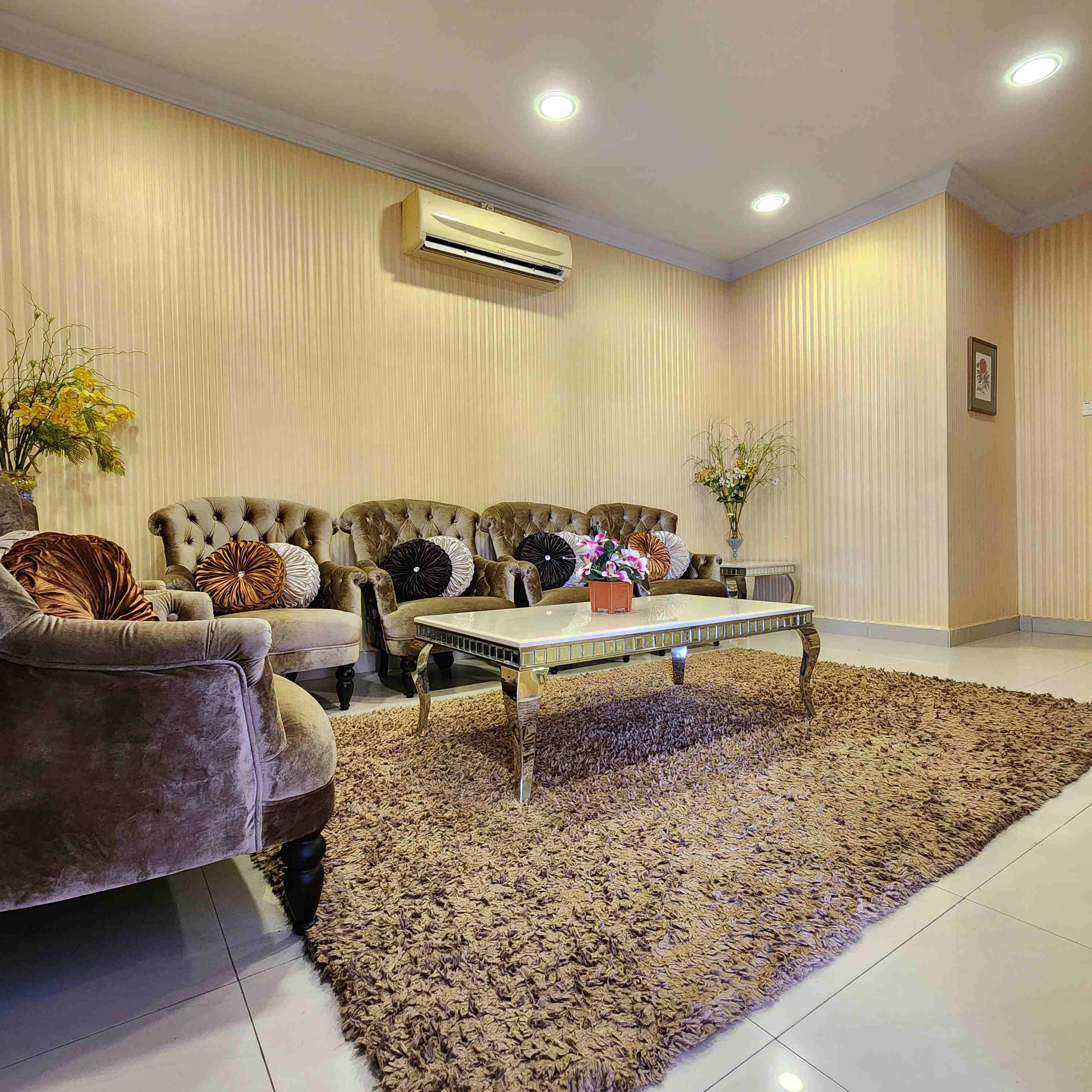 BILIK VIP (DEWAN SERI TANJONG)