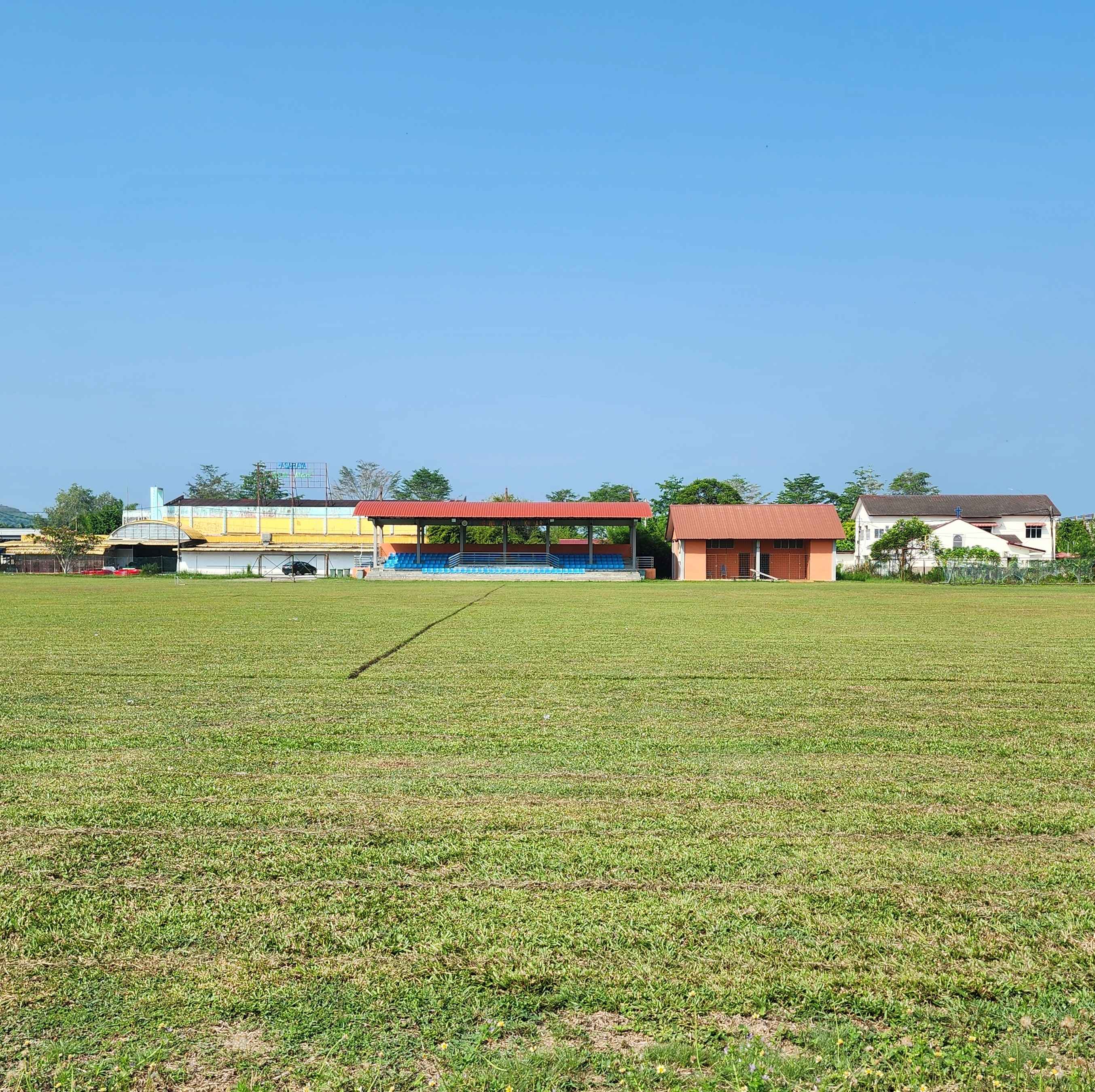 PADANG AWAM DATO' MOHD KHUSAIRI SLIM RIVER