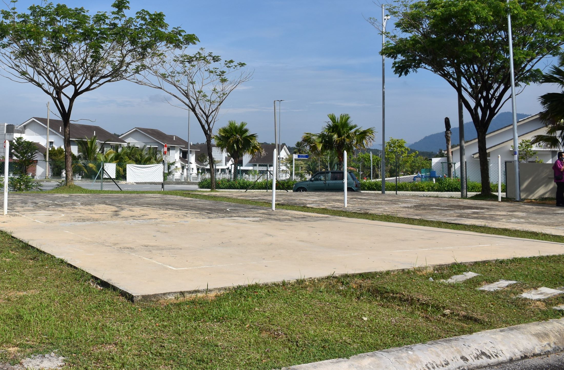 GELANGGANG TAKRAW 2 (DEWAN MUALLIM PROTON CITY)